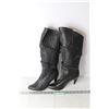Image 1 : Women's Black Leather Boots - Size 6 1/2