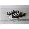 Image 1 : Black Leather Converse All-Star - Size 7 Women's, Size 5 Men's