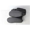 Image 6 : Ladies Leather Mukluks - Size 7