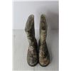 Image 4 : Pair of Camouflage Rain Boots - Size 7 Women's, 5 Men's