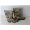 Image 6 : Pair of Camouflage Rain Boots - Size 7 Women's, 5 Men's