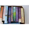 Image 3 : (18) Nora Roberts Books