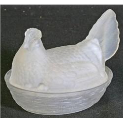 Chicken on Basket small chips on lip