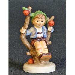 Hummel #232 Apple Tree Boy #7