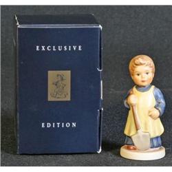 Hummel #727 Garden Treasures #7 Club