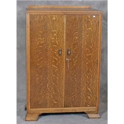 Oak English Wardrobe