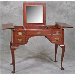 Mahogany Queen Anne Dressing Table, w/Folding Mirror