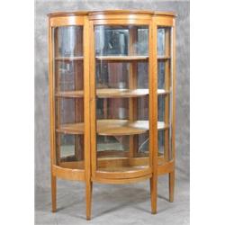 Oak Curved Glass China Cabinet w/Dental Molding