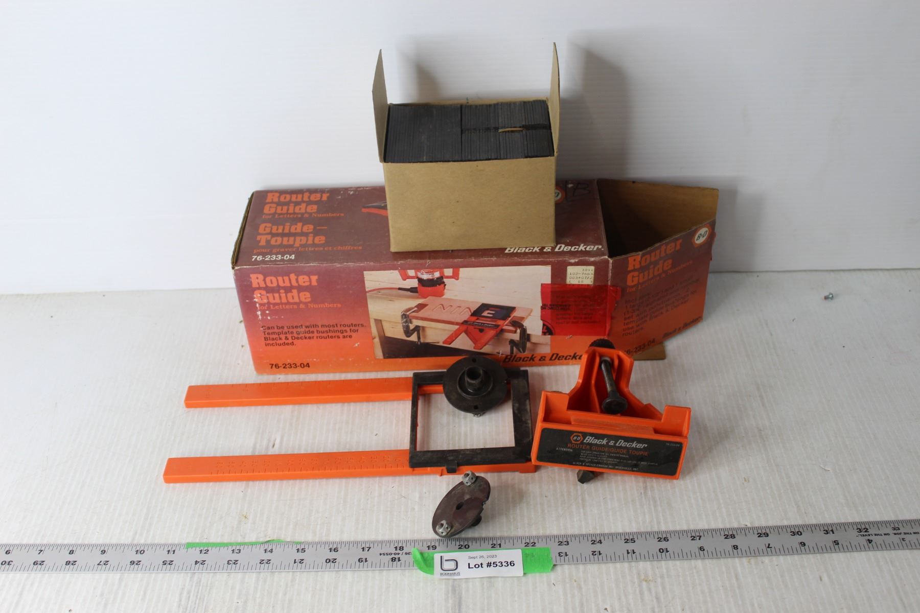Black and Decker Router Guide in Original Box - Bodnarus Auctioneering