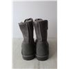 Image 4 : Pair of Women's Kirkland Boots - Size 10