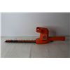 Image 5 : Black and Decker Shrub and Hedge Trimmer