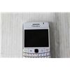 Image 3 : Blackberry Bold (Does Not Turn On)