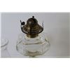 Image 2 : Vintage Oil Lamp