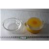 Image 1 : (2) Pyrex Bowls - 2.5 Q Yellow Sunflower Daisy Casserole w/ Lid + Clear Pyrex Casserole w/ Lid