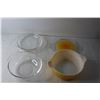 Image 2 : (2) Pyrex Bowls - 2.5 Q Yellow Sunflower Daisy Casserole w/ Lid + Clear Pyrex Casserole w/ Lid