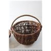 Image 3 : (3) Wicker Baskets