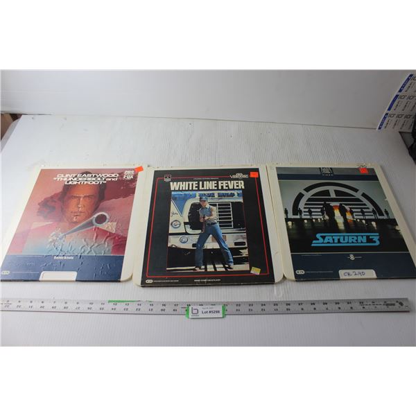 (3) Laserdiscs - White line Fever, Saturn 3, Thunderbolt and Lightfoot