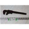 Image 1 : Vintage Pipe Wrench (Made in Canada)
