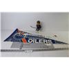 Image 1 : Blades Nelson Nogier Bobble Head - Signed Oilers Pennant - Saskatoon Blades Plastic Stick (signed) -