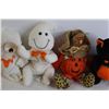 Image 3 : (5) Halloween-Themed Stuffed Animals - Pumpkins, Ghosts, Black Cat