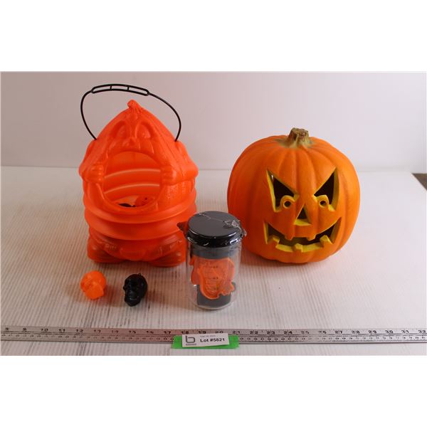 Light-Up Pumpkin - Untested, Monster Trick-or-Treat Basket, Skull Decorations, Halloween Cookie Cutt