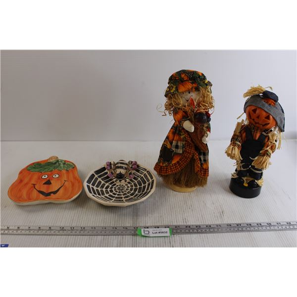 (2) Halloween Dishes, (2) Scarecrow Decorations