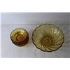Image 2 : Vintage Hazel Atlas Capri Swirl Amber Glass Serving Bowl and Berry Bowl + (6) Amber Glass Berry Bowl