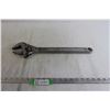 Image 1 : Vanadium 18" Crescent Wrench