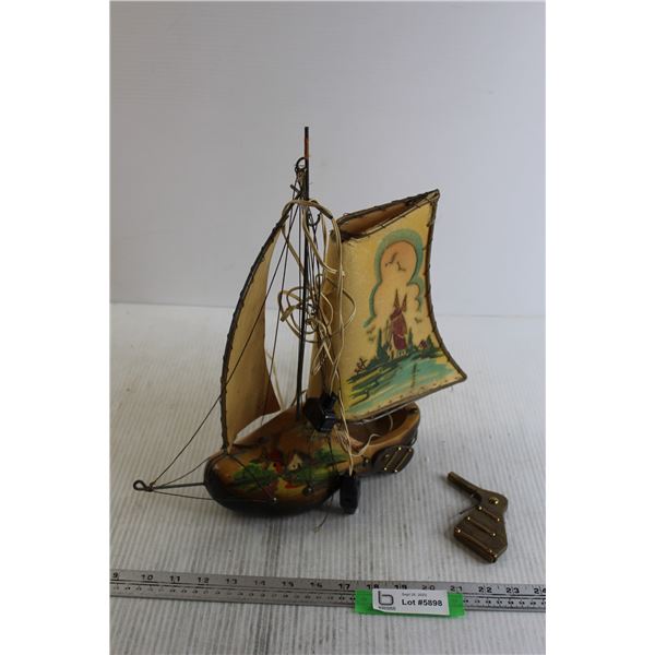 Vintage Dutch Lighted Sailboat