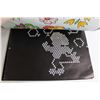 Image 3 : Original Lite-Brite with Pegs, Manual and Box - Works