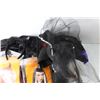 Image 2 : Halloween Wigs and Costumes