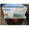 Image 1 : Delonghi Toaster Oven w/ Broiler