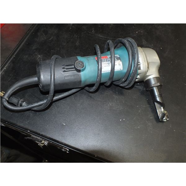 Makita Sheet Metal Nibbler
