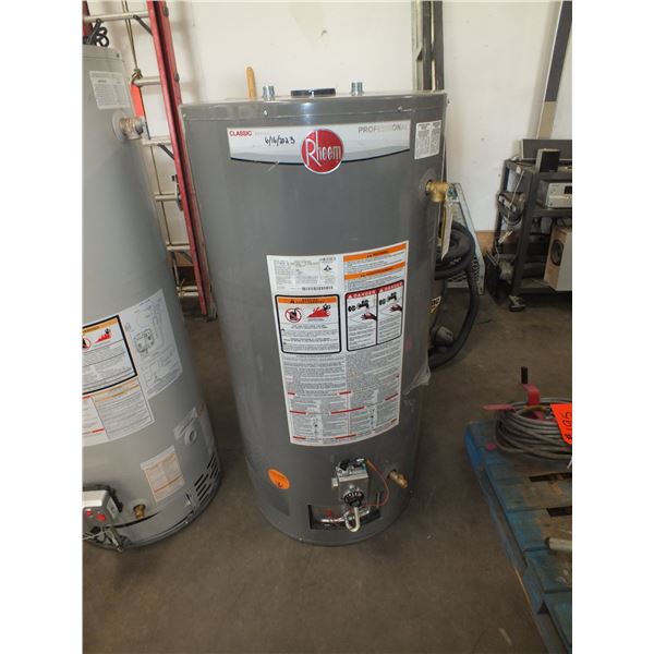 Rheem 50 gal Gas Hot Water Heater
