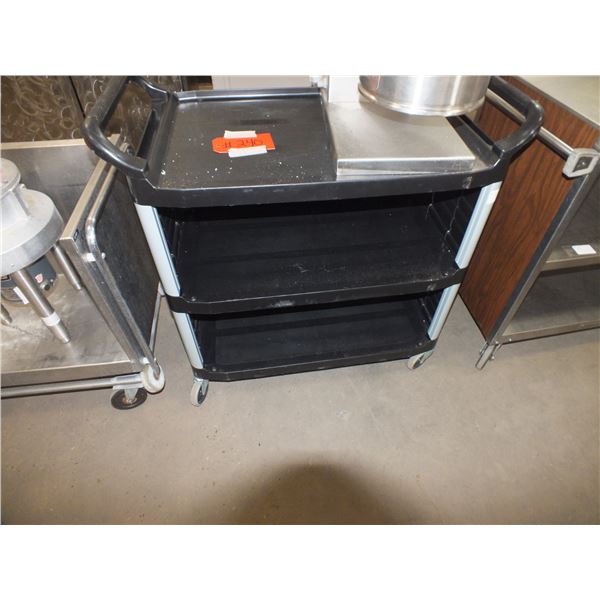 Rubbermaid Catering Cart On Wheels
