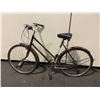 Image 2 : RALEIGH MAROON FIXED GEAR SINGLE SPEED CLASSIC STYLE CRUISER BIKE