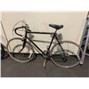 Image 2 : LE CIRCUIT SPORT RACER BLACK 10 SPEED RACE BIKE