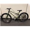 Image 2 : NO NAME GREEN/BEIGE 7 SPEED MOUNTAIN BIKE WITH FULL DISC BRAKES