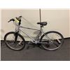 Image 2 : NO NAME SILVER 21 SPEED FRONT SUSPENSION MOUNTAIN BIKE