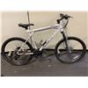 Image 1 : AVALANCHE GT WHITE 24 SPEED FRONT SUSPENSION MOUNTAIN BIKE WITH FULL DISC BRAKES