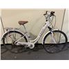 Image 1 : HORIZON INFINITY WHITE 6 SPEED FRONT SUSPENSION CRUISER BIKE WITH FULL DISC BRAKES