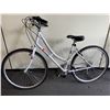 Image 2 : SUPERCYCLE REACTION WHITE 18 SPEED CRUISER BIKE WITH FULL DISC BRAKES