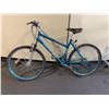 Image 2 : 2 BIKES: HYPER BOUNDARY TRAIL 26 GREY 18 SPEED FRONT SUSPENSION MOUNTAIN BIKE WITH FULL