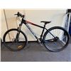 Image 2 : ROCKY MOUNTAIN TRAILHEAD BLACK 27 SPEED FRONT SUSPENSION MOUNTAIN BIKE WITH FULL DISC BRAKES