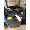 Image 1 : 2 BLACK SAMSONITE MOBILE HARD SHELL LUGGAGE