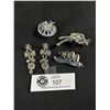 Image 1 : 3 Lovely Rhinestone Brooches & 1 Pair Dangle Earrings