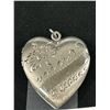 Image 2 : Lovely Classic Sterling Opening Locket