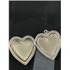 Image 3 : Lovely Classic Sterling Opening Locket
