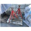 Image 1 : HEAVY DUTY RED METAL INDUSTRIAL JACK STANDS - HEAVY DUTY  COMMERCIAL 30"-60"