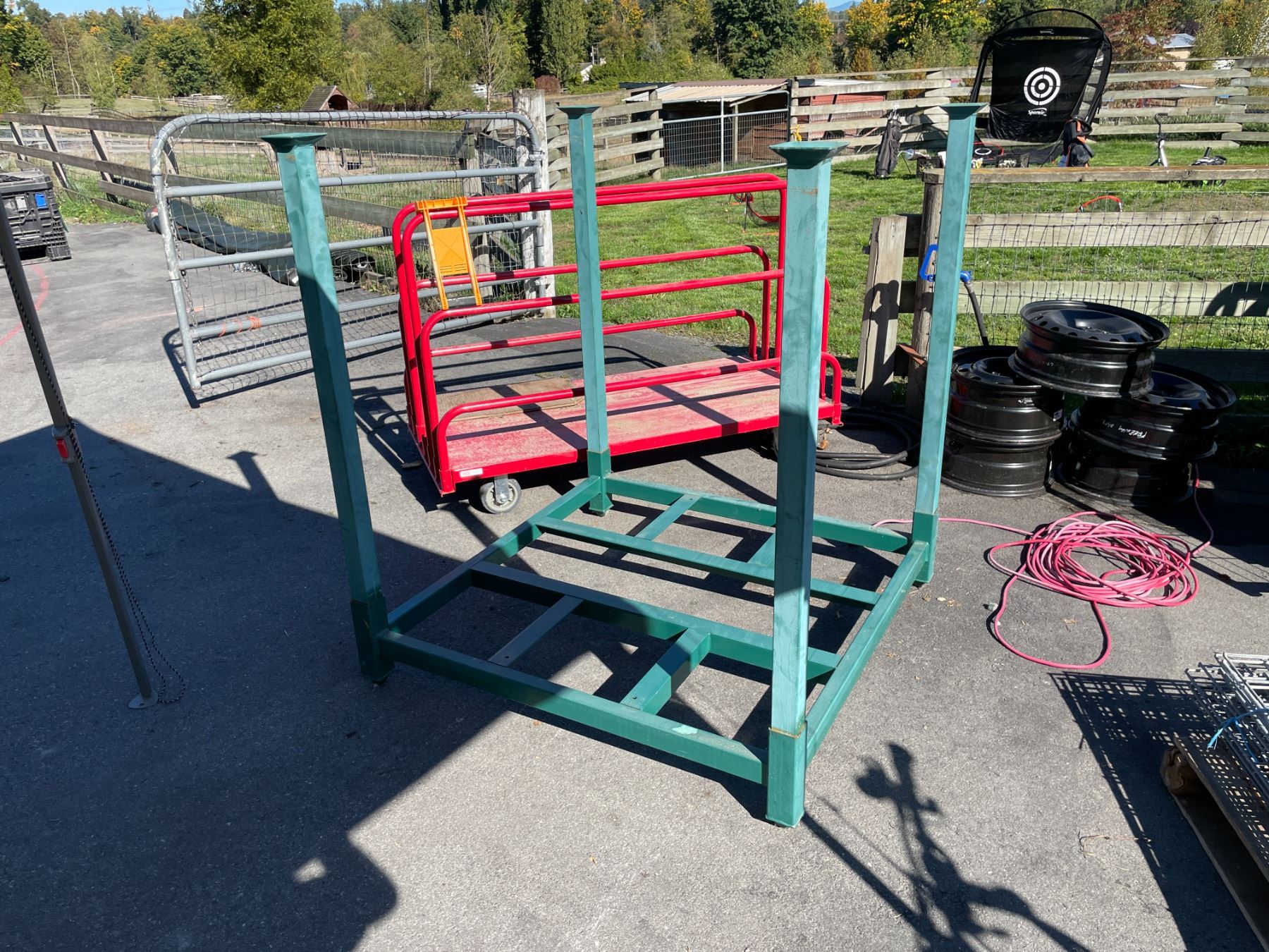 GREEN METAL 4X4 STACKABLE PALLET RACKS - Able Auctions